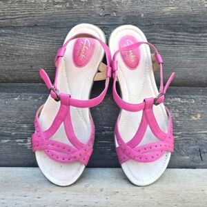 Clarks Artisan NEW!! Roya Vanna, Leather, Pinpoint Studs Comfort Sandals…